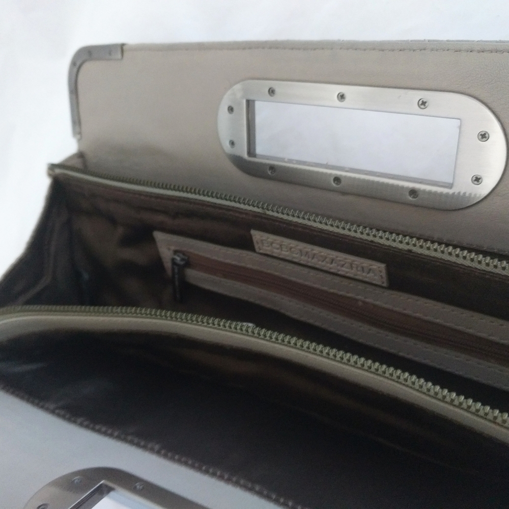 BCBGMAXAZRIA Bcbg Maxazria Clutch - Picture 5 of 8